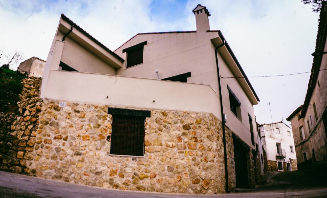 El Aprisco, Con Piscina Climatizada En Hueva-Guadalajara Vila Exterior foto